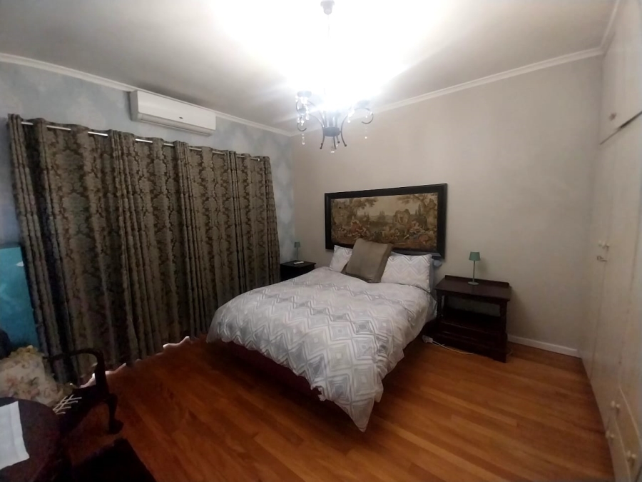 5 Bedroom Property for Sale in Robertson Western Cape